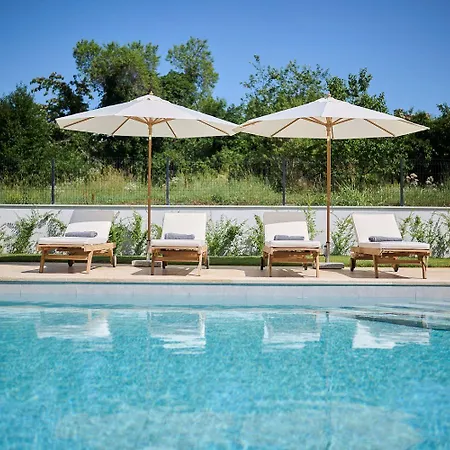 Hébergement de vacances Beeindruckende Mit Privatpool, Whirlpool, Bbq - Hund Willkommen *